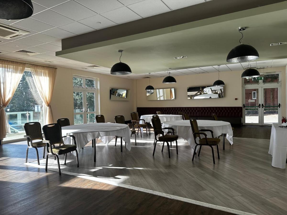 Holiday Inn Kenilworth - Warwick By Ihg Экстерьер фото