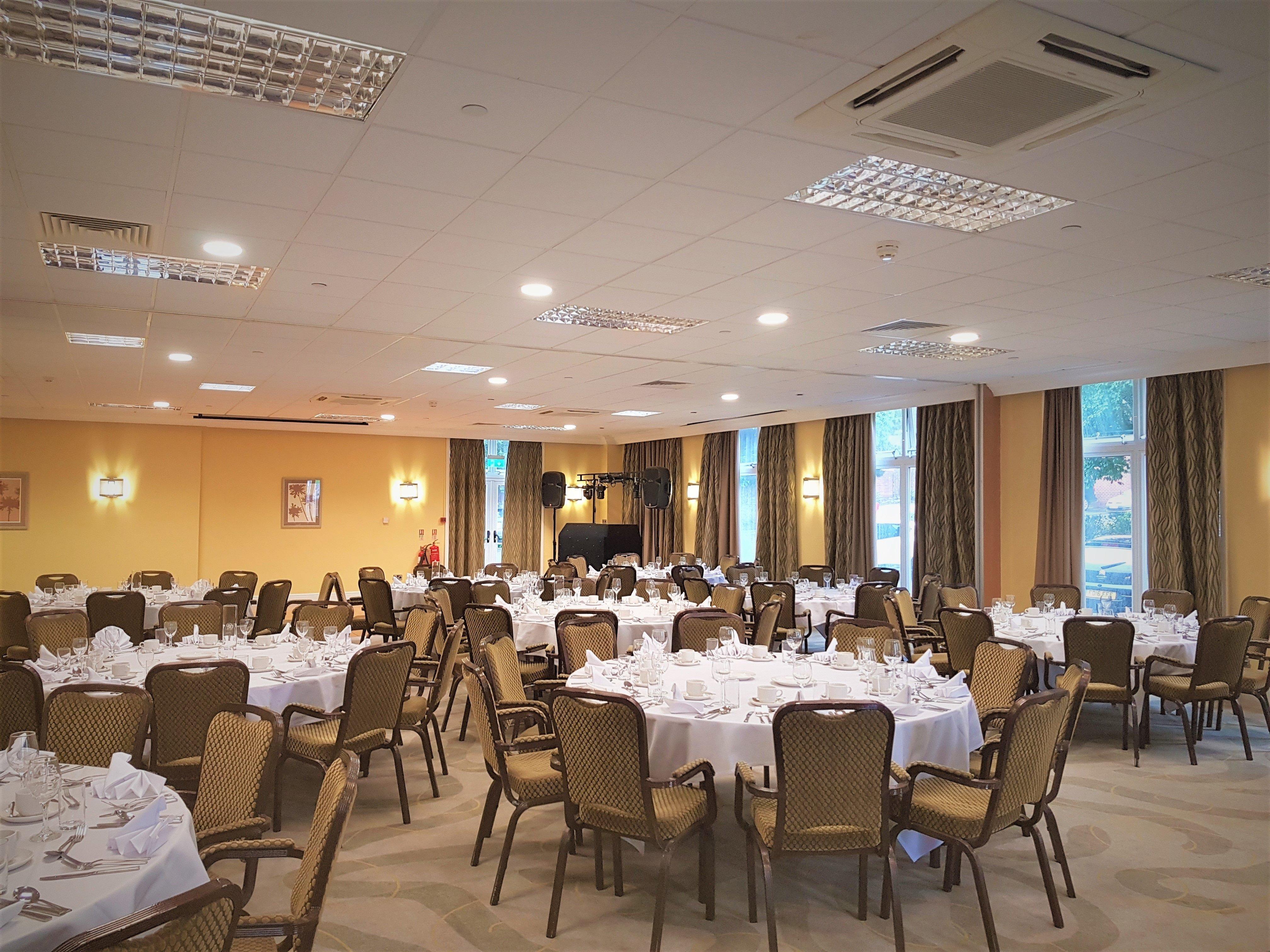 Holiday Inn Kenilworth - Warwick By Ihg Экстерьер фото