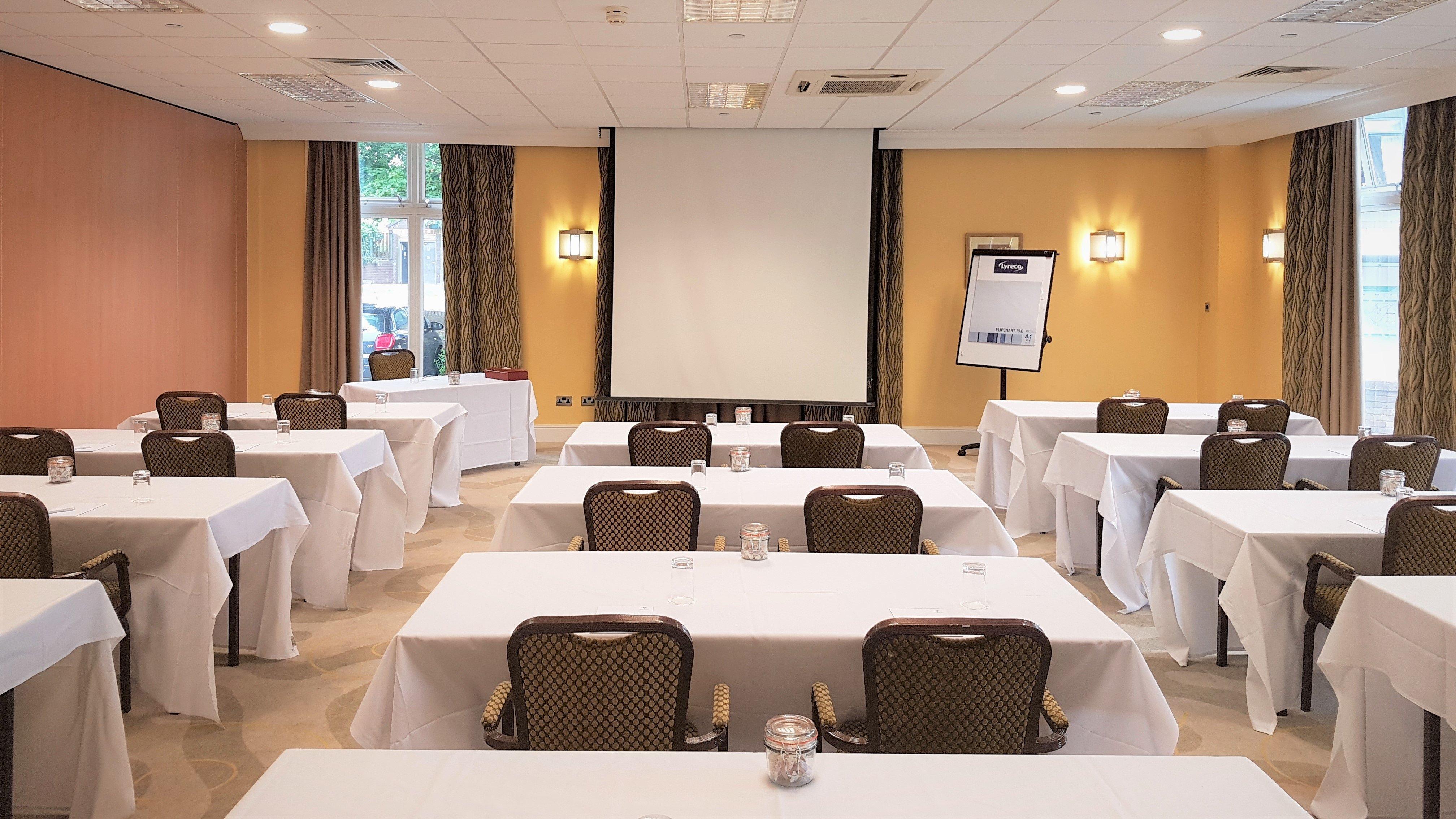 Holiday Inn Kenilworth - Warwick By Ihg Экстерьер фото